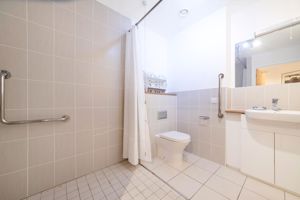 WETROOM- click for photo gallery